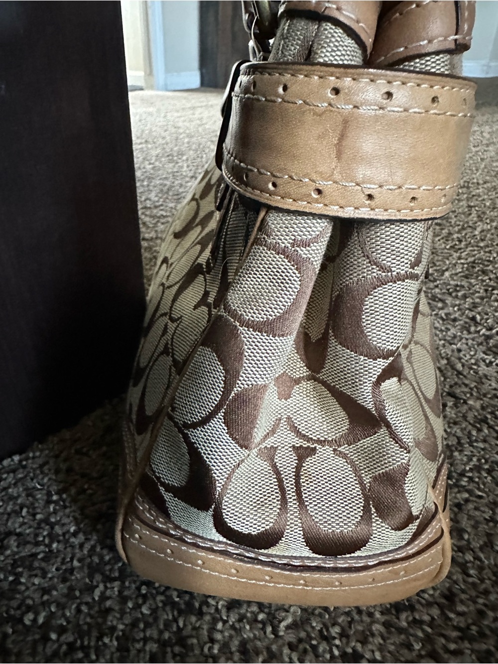 Coach Brown/Tan Signature Canvas Tote with Matching Wallet - Picture 14 of 16